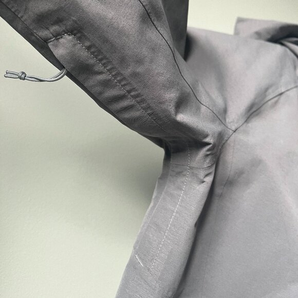 The North Face Women's Dryzzle Rain Jacket in Gray - Picture 10 of 15